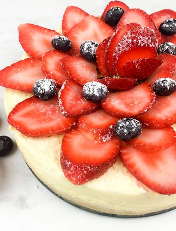 Instant Pot Cheesecake with Berries